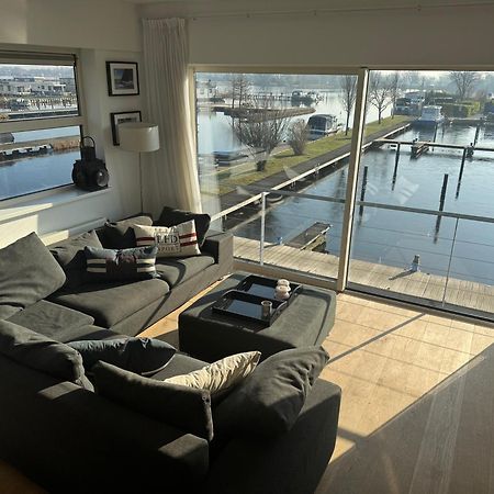 The Boathouse With Boat Villa Aalsmeer Exterior photo