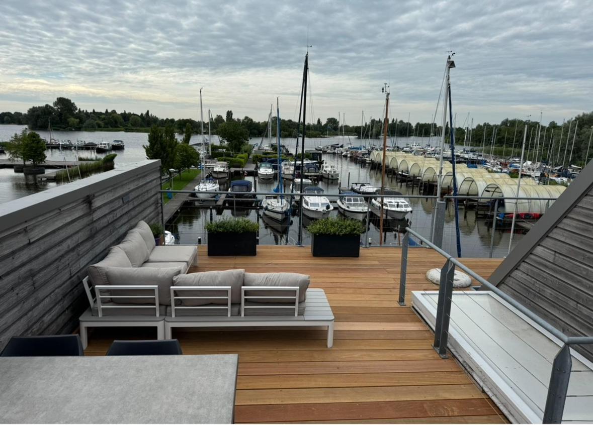 The Boathouse With Boat Villa Aalsmeer Exterior photo